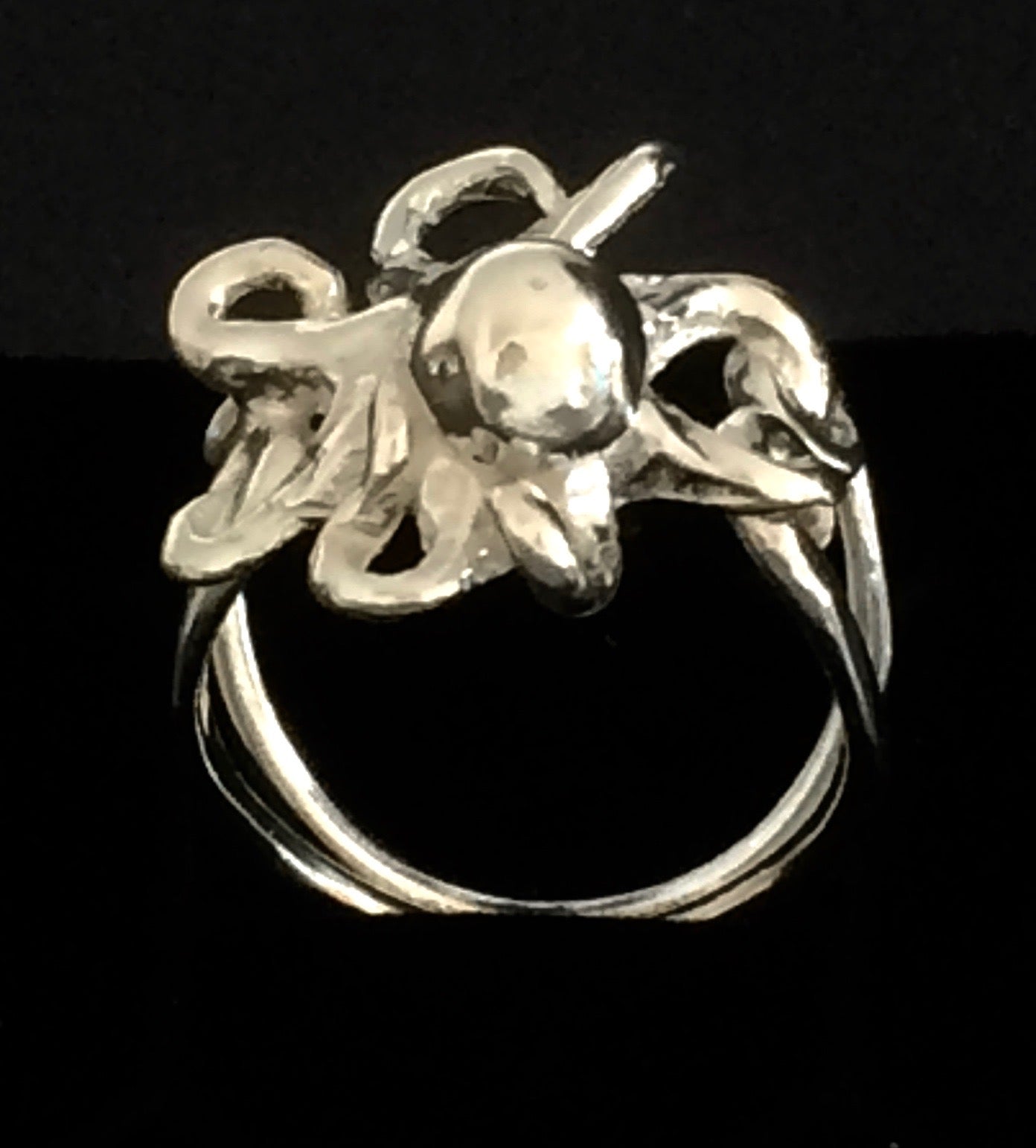 Octopus hot sale wedding ring