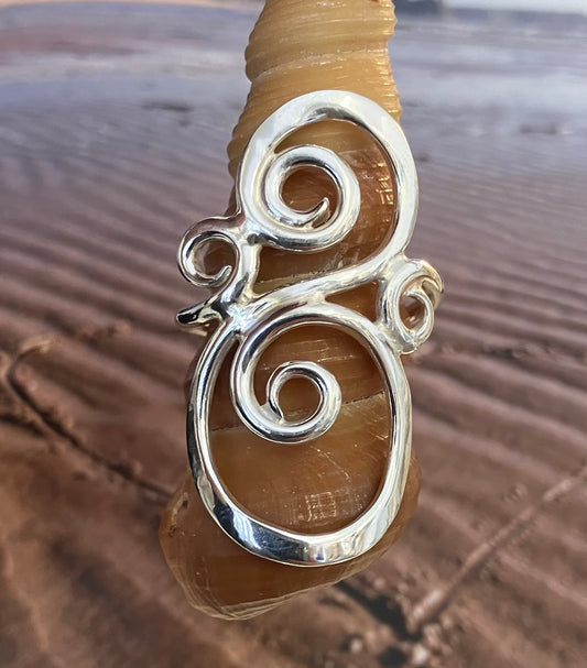 Swirly curly celtic ring